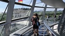 private groups tour Reichstag with dome