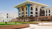 Discover Muscat & Explore Daymaniyat Snorkeling