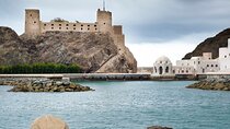 Oman : Muscat city Tour with audio guide & Wadishab- Sinkhole 