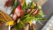 Hawaiian Floral Crown Weaving in Hilo