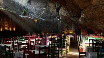 Teotihuacan and Grotto Restaurant From Mexico City