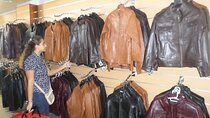  Private Night Shopping Tour with Transport and Guide - Hurghada