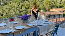 Pasta, meatballs and ice cream in a villa in the hills of Florence