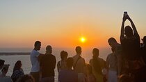 Morning Escape in Santorini: A Day Tour of Island Beauty