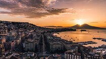 From Naples: Pompeii and Sorrento Bus Tour with Guide