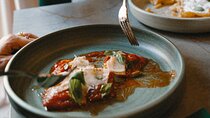 Naples Evening Tour with Gourmet Dinner and Transport Option