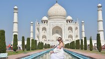 Taj Mahal Sunrise & Agra Fort Private Day Tour from Delhi by Car