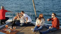 Catamaran Tour with Drink and Local Tapa
