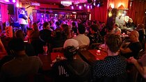 Monday Night Laughs: Stand up comedy in English