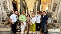 Skip-the-line Vatican and Sistine Chapel Private Guided Tour 