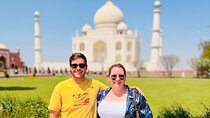 From Delhi: Private 2-Day Taj Mahal, Agra Fort & Fatehpur Sikri