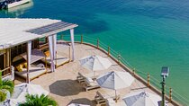 Private Beach and Full Food Tour to Charm Island