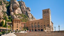 Private Montserrat Tour with Monastery Visit and Lunch