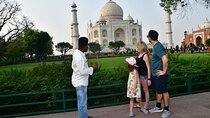 Sunrise Taj Mahal Tour From Delhi