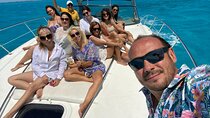 Sail from Cancun by private yacht and visit Playa Norte