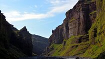 Private Express Glacier and Highland Adventure with Photographer