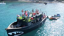 Discovery of the Lerin Islands by Pirate Ship