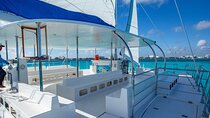 Isla Mujeres Playa Norte Giant Catamaran from Cancun Non Drowsy