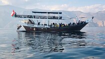 Full-Day Mussandam Cruise with Lunch Dibba