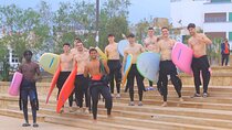 2 Hour Surf Lesson in Taghazout with a Local Expert