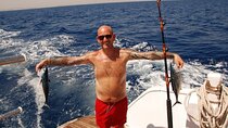 Private Boat with Snorkeling Fishing & Lunch Up to 10 – Hurghada