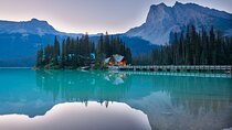 Lake Louise, Moraine Lake, Peyto Lake, Crowfoot Tour from Banff