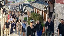 Private Tour & wear Hanbok at Gyeongbokgung Palace & Seoul tour