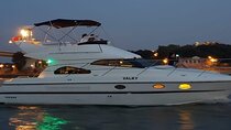 Porto: Luxury Yacht Cruise on the Douro River and Estuary Reserve