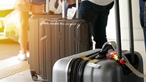 Airport transfer to Lisbon (metropolitan area).