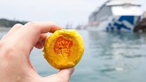 Night Market Food Tour in Keelung