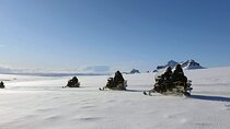 Golden circle & Glacier Snowmobile Tour