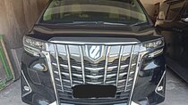 Bali Airport Transfer Check in or Check out with VIP Luxury Car