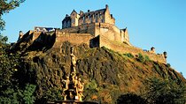 Guided Walking Tour of Edinburgh's Old Town and Castle Entry