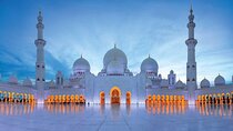 Sheikh Zayed Mosque at Dusk Sunset Adventure
