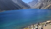Excursion to the Inca Lagoon and Sanchez de Loria Vineyard