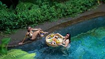 Ubud: Floating Breakfast, Jungle Swing & Spa Romantic Tour