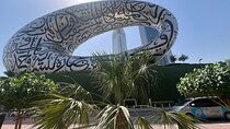 Dubai VIP City Tour in Luxury Vehicle