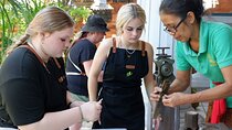Sacred Monkey Forest Sanctuary and Silver Smith Class Tour in Bali