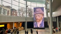 Van Gogh Museum entry and giethoorn full -day Privat Tour 