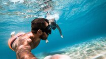 Private Cruise with swimming in Athenian Riviera