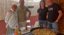 Experience the Art of Authentic Valencian Paella 