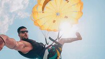 Parasailing, Banana & Sofa Boat & Private transfer in Hurghada