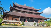 From Hanoi: Discover Bai Dinh, Trang An Boat Tour & Mua Caves