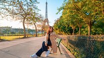  Paris Group Photoshoot with 30 Professional Photos