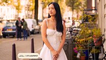 Amsterdam Canal Photoshoot with Private Photographer 