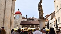 Trogir Tour with Sightseeing Bus from Split