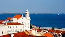 Lisbon Tour in Walled City and Alfama and Old Town