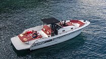 Private boat tour of the Island of Capri, Caves, Faraglioni