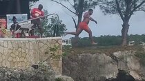 Negril Seven Miles Beach Day out and Rick’s Cafe from Montego Bay