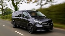 Private Transfer between Orly Airport and Paris